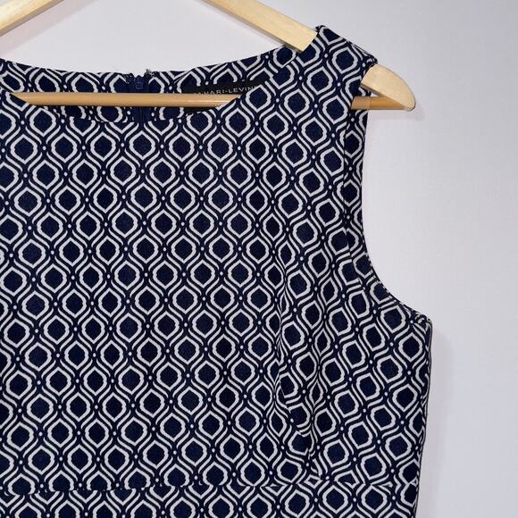 Tahari short sleeve Blue and White Geometric Print Dress women Size 12 - Picture 3 of 7